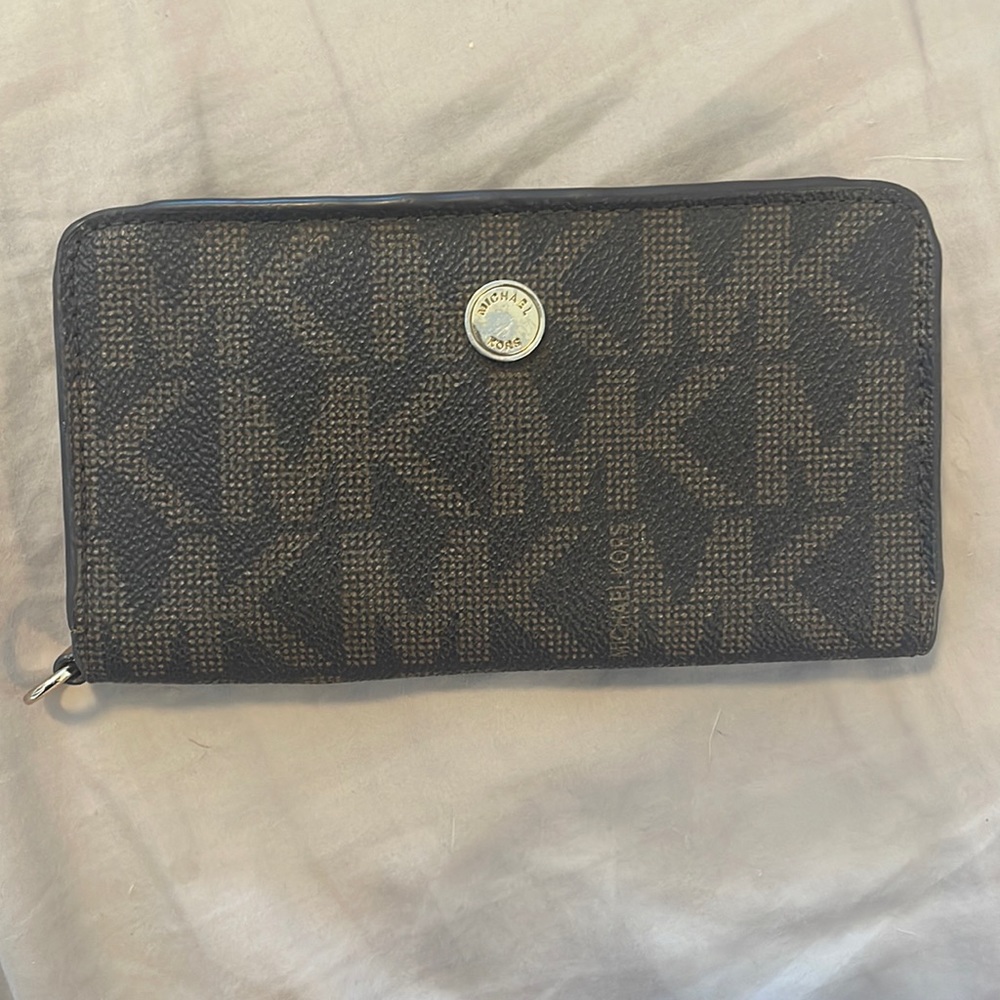 Michael Kors Leather Wallet